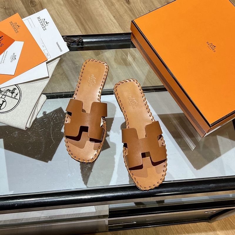 争奪戦送込エルメス Oran sandal 偽物 オラン レザー＆キャンバス サンダル erd09296