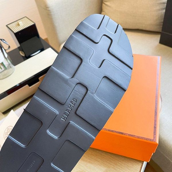 夏のお出かけに♪テクノ サンダル 偽物【エルメス】Enid Sandal H221033Z02360