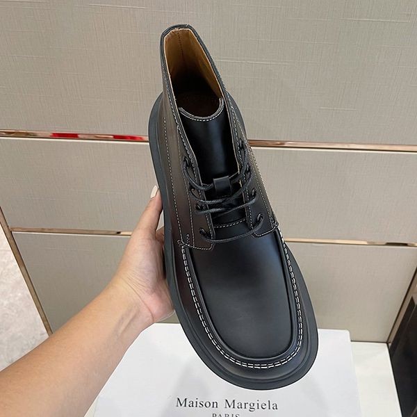 絶対欲しい！MM6 コピー MaisonMargiela バルカナイ アンクルブーツ Maq20567