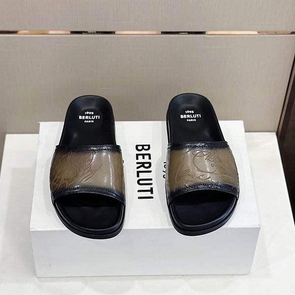 大人気!ベルルッティ エギオ サンダル コピー Stamp Leather Sandal bed75312