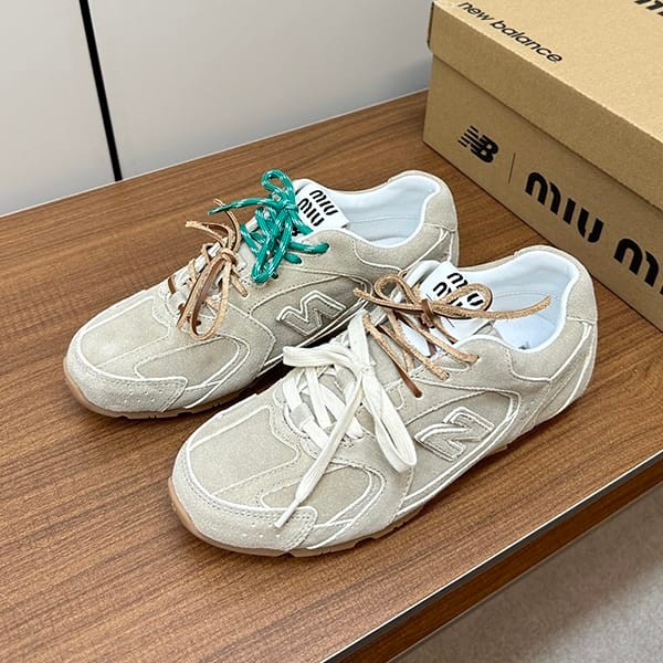 超話題!ミュウミュウとNew Balance 偽物のコラボ★デニム スニーカー myk46735