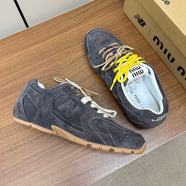 世界中で大人気♪ミュウミュウとNew Balance 偽物のコラボ★デニム スニーカー myt01884